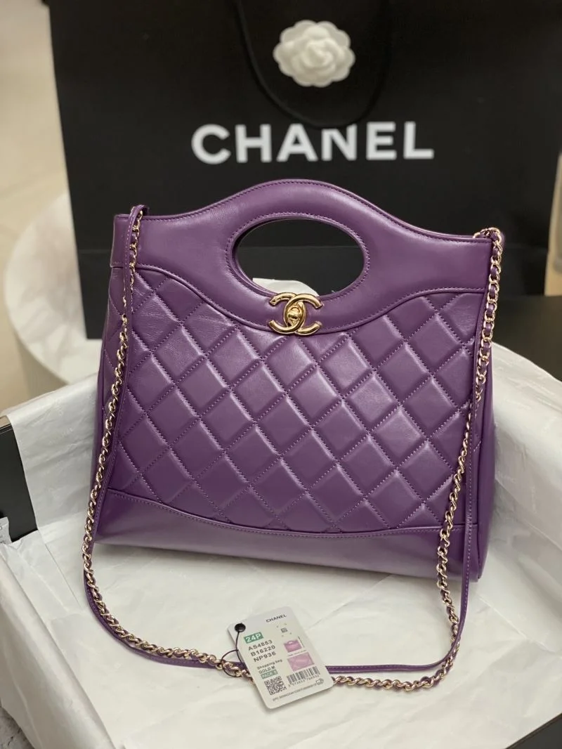Trendsetting Chanel Top Handle Bags 54318