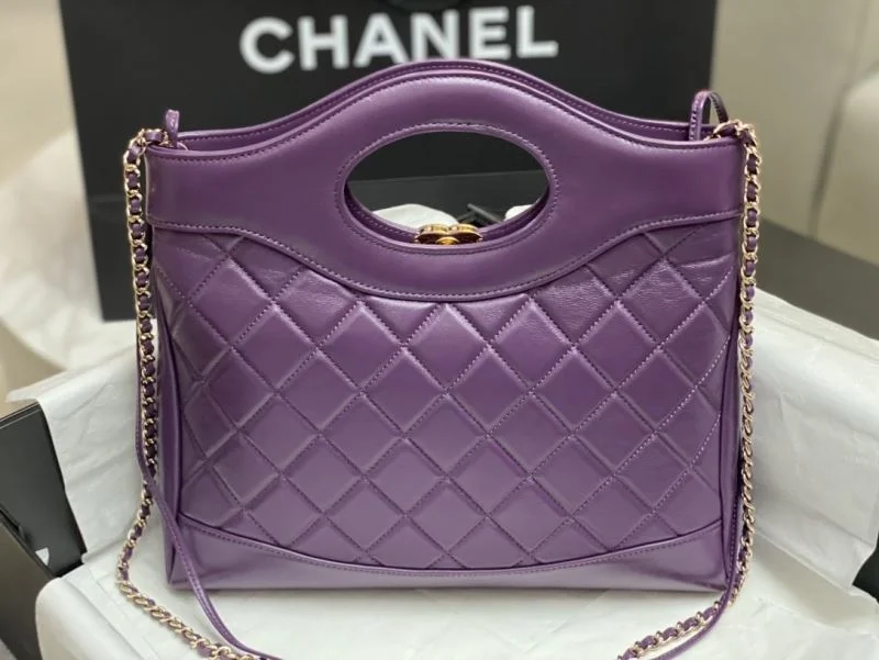 Trendsetting Chanel Top Handle Bags 54318