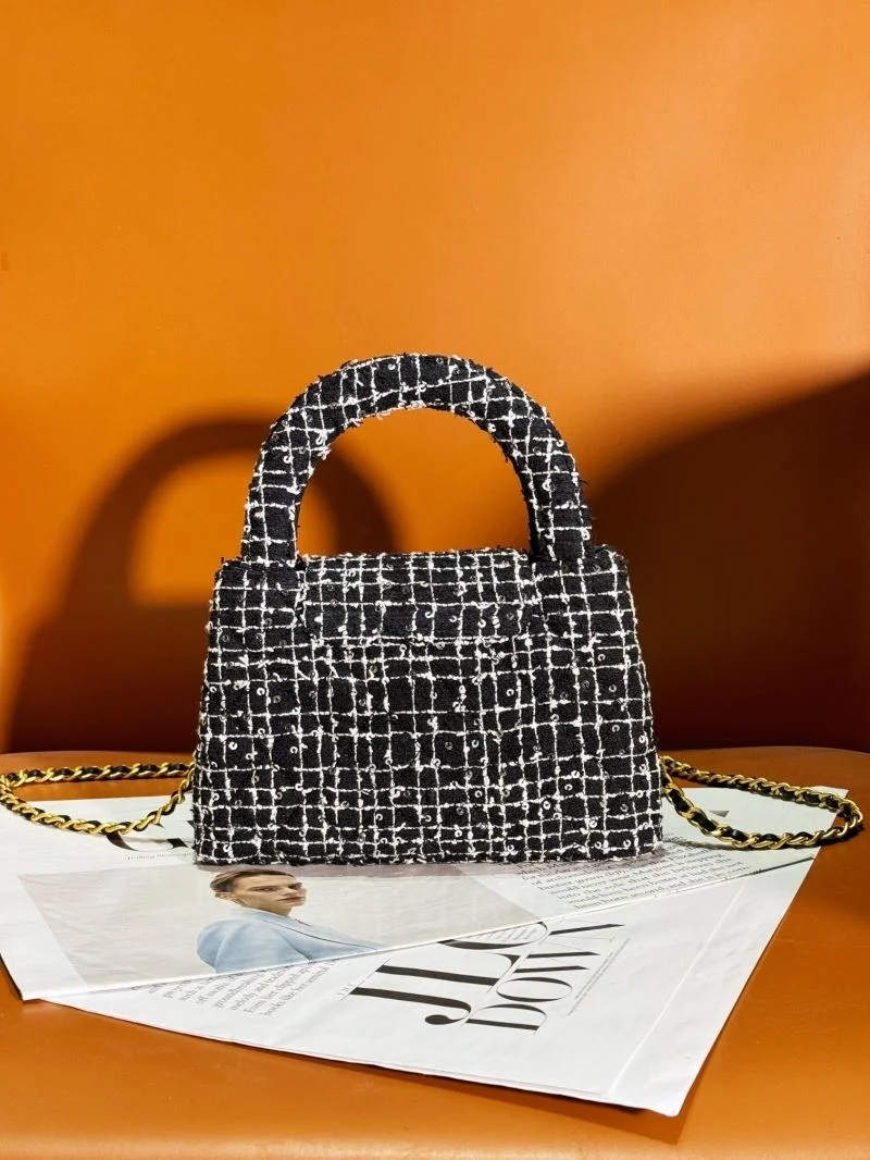 FashionForward Chanel Top Handle Bags 54261