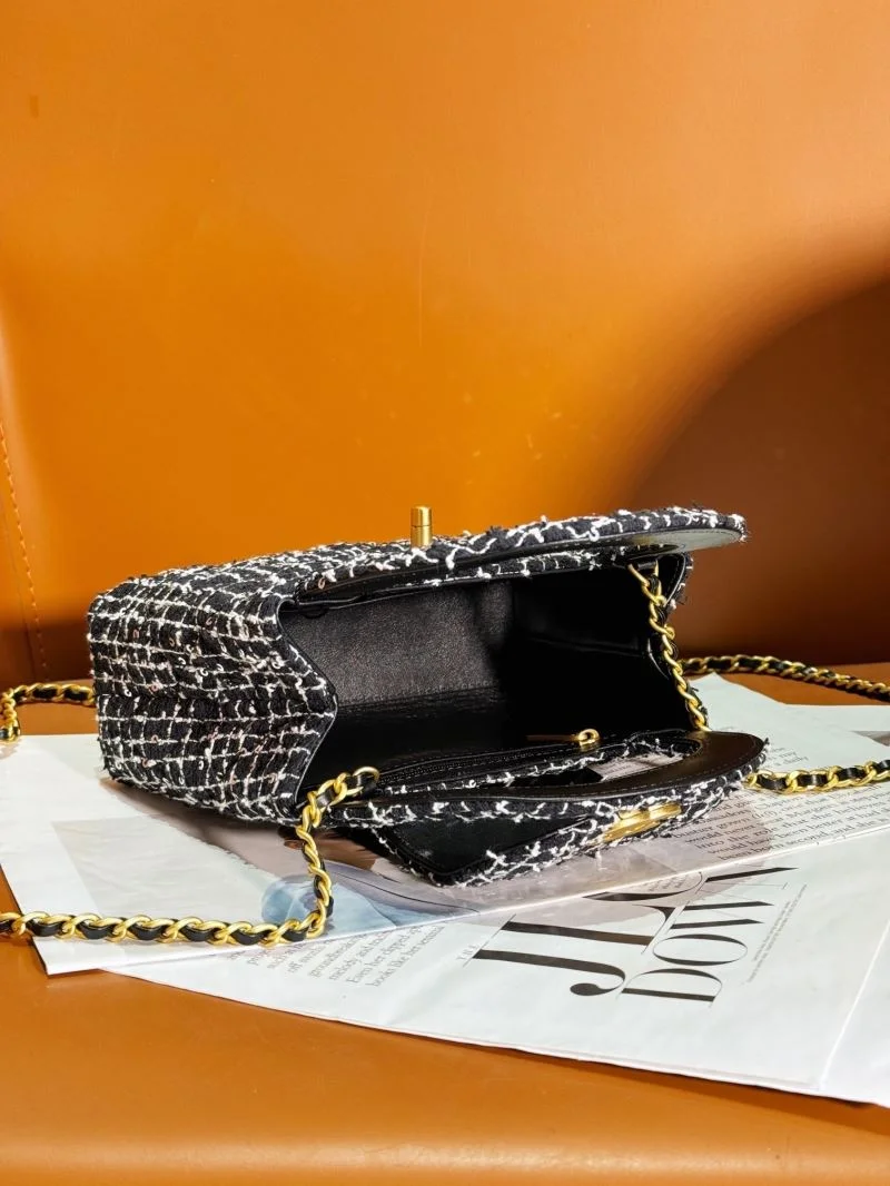FashionForward Chanel Top Handle Bags 54261