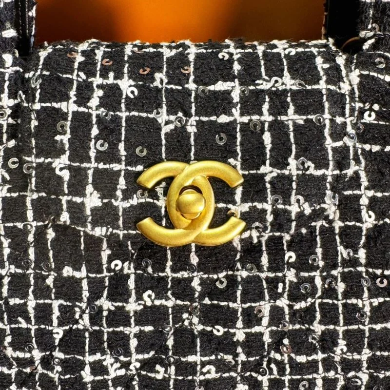 FashionForward Chanel Top Handle Bags 54261