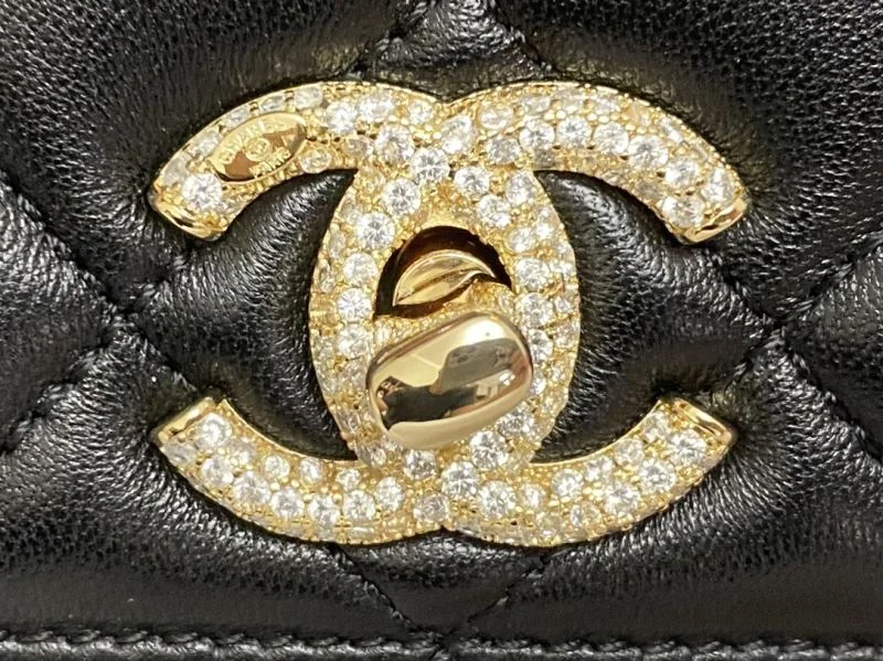 WaterResistant Chanel Top Handle Bags 54250