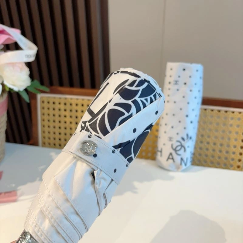 Supportive Chanel Umbrella 274989