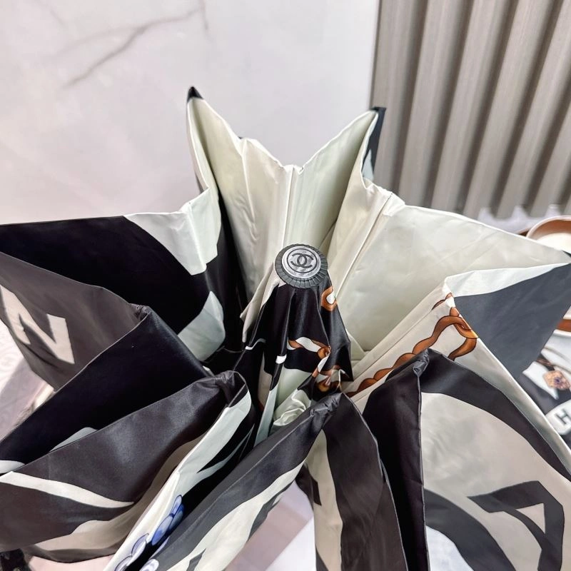 Supportive Chanel Umbrella 275942