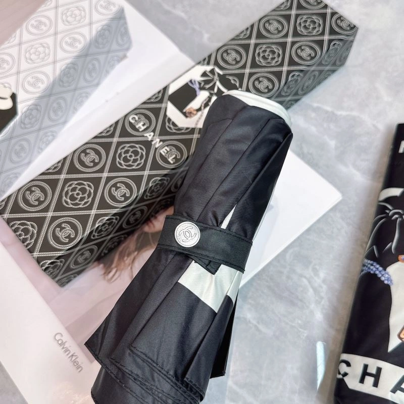 Supportive Chanel Umbrella 275942