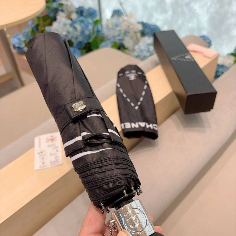 Effortless Chanel Umbrella 275944