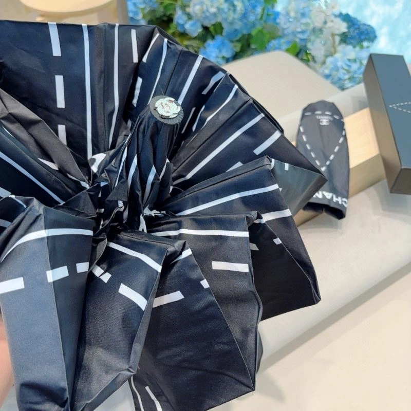 Effortless Chanel Umbrella 275944