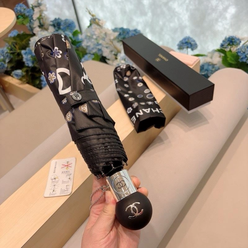 FashionForward Chanel Umbrella 275900