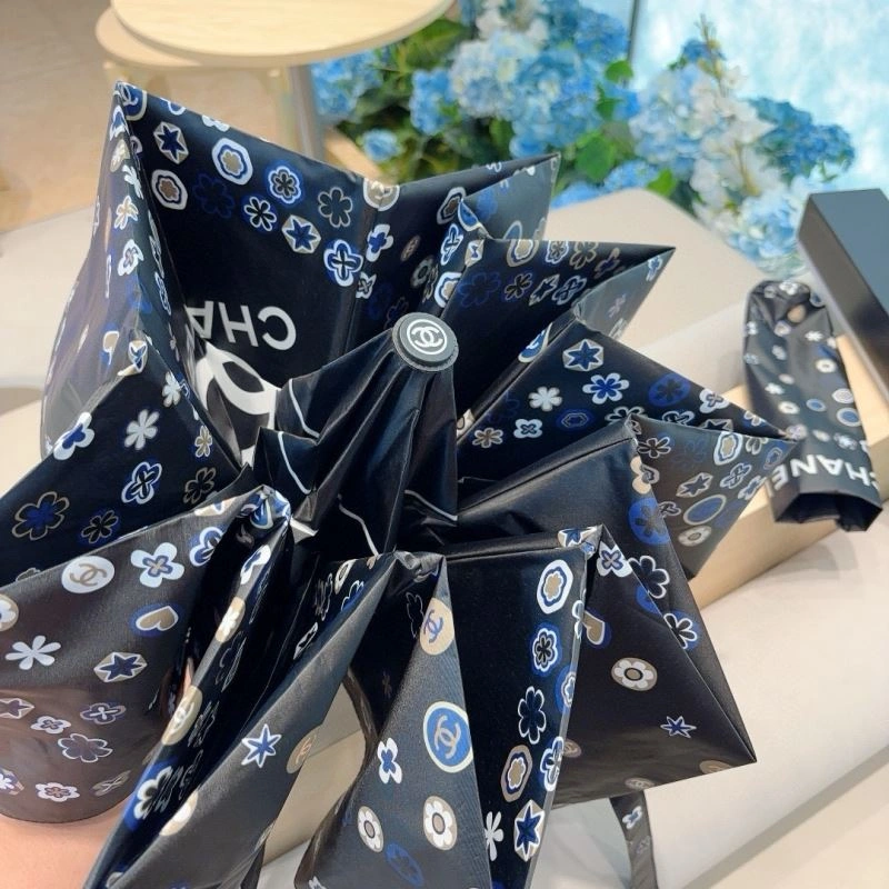FashionForward Chanel Umbrella 275900