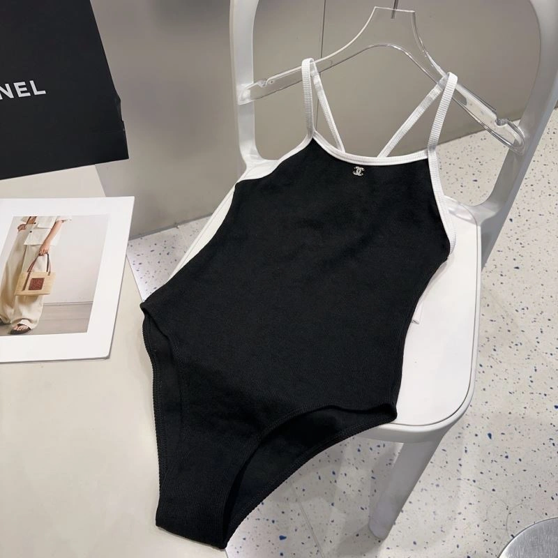 Chanel Vest Vibrant 276907