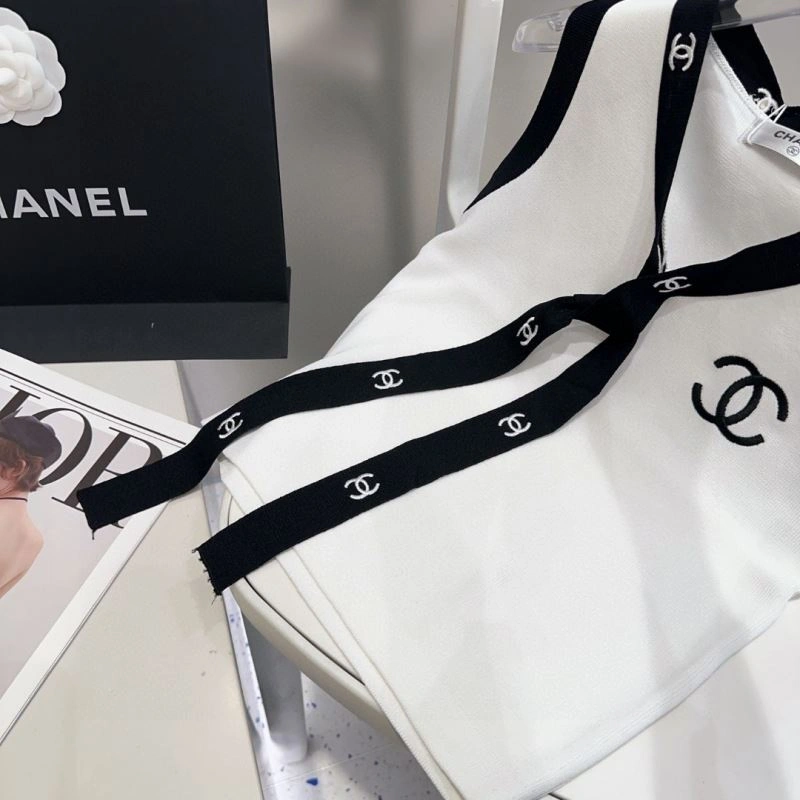 Chanel Vest Minimalist 276919
