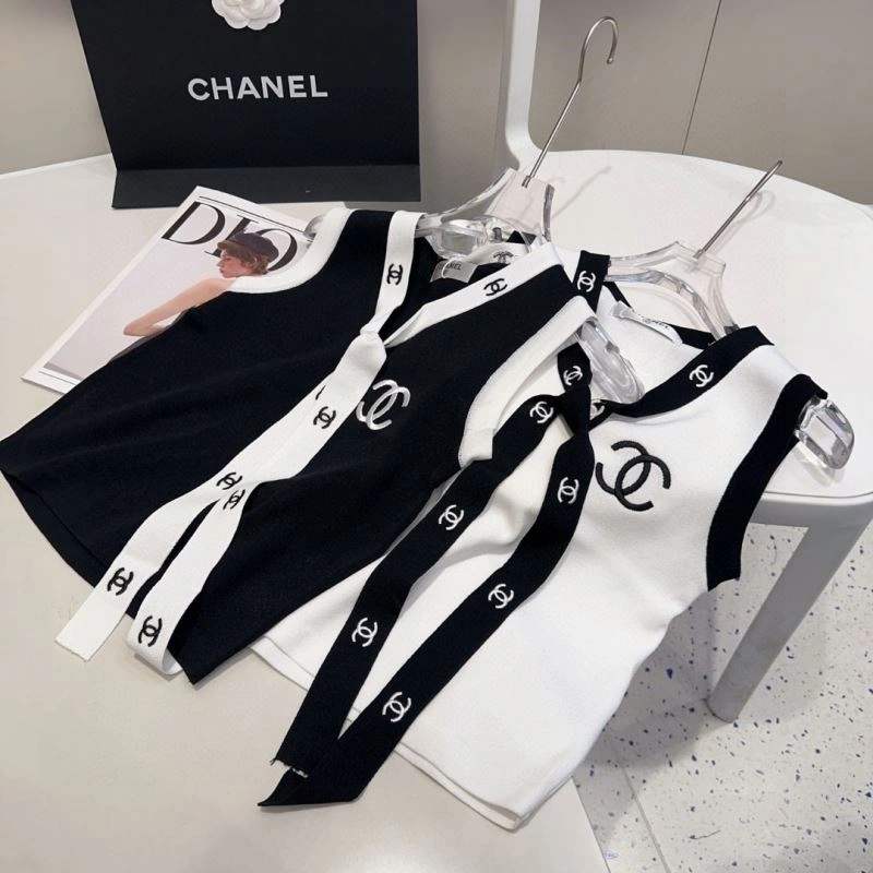 Chanel Vest Minimalist 276919