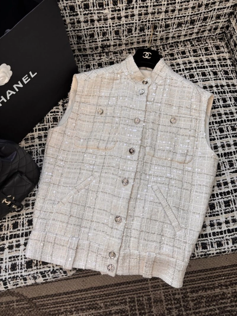 Chanel Vest Bold 109340