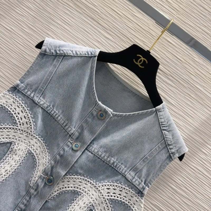 Chanel Vest Timeless 108547
