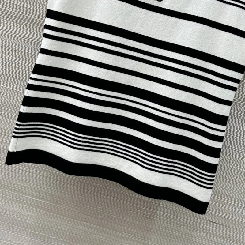 Original Chanel Vest 108522