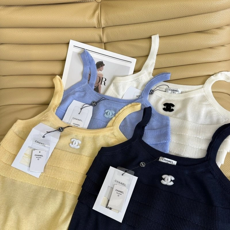 Chanel Vest Sporty 108527