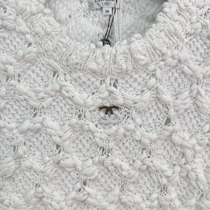 Efficient Chanel Vest 108523