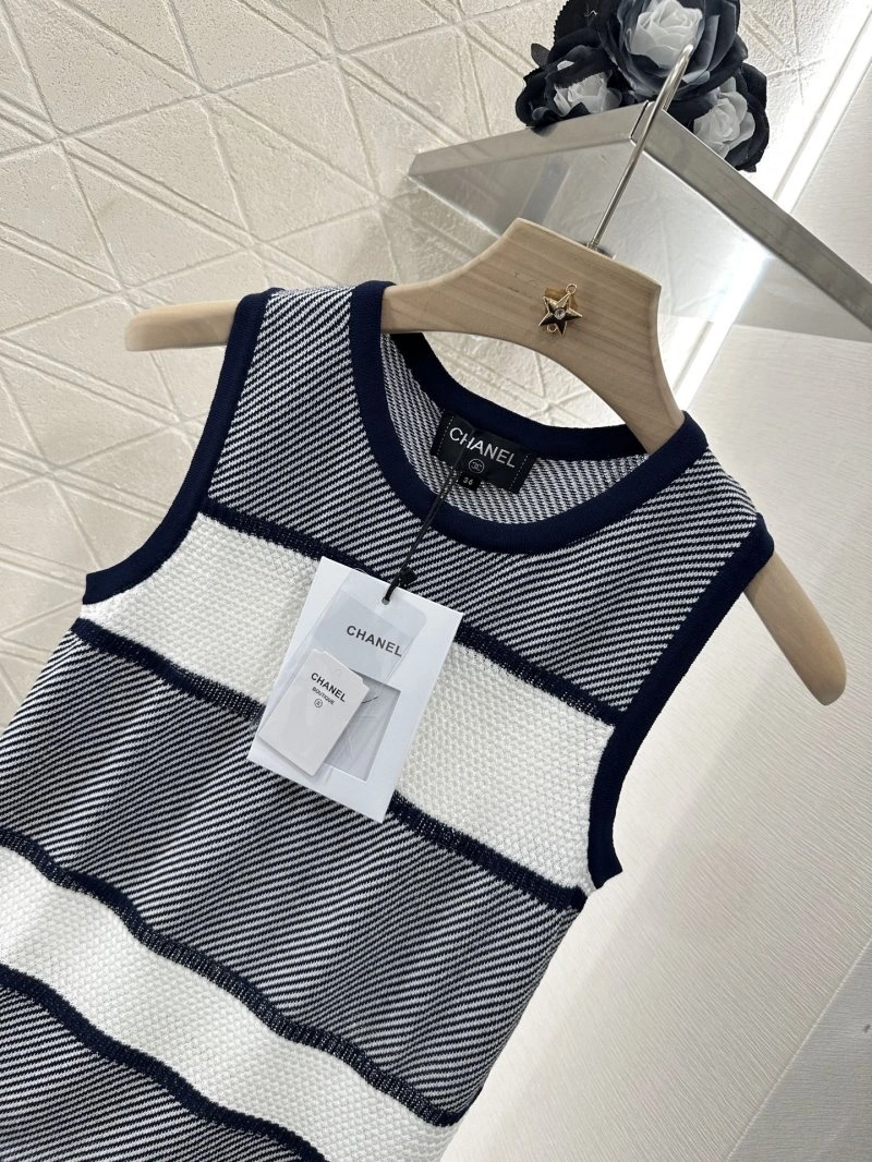 Chanel Vest WeatherProof 108521