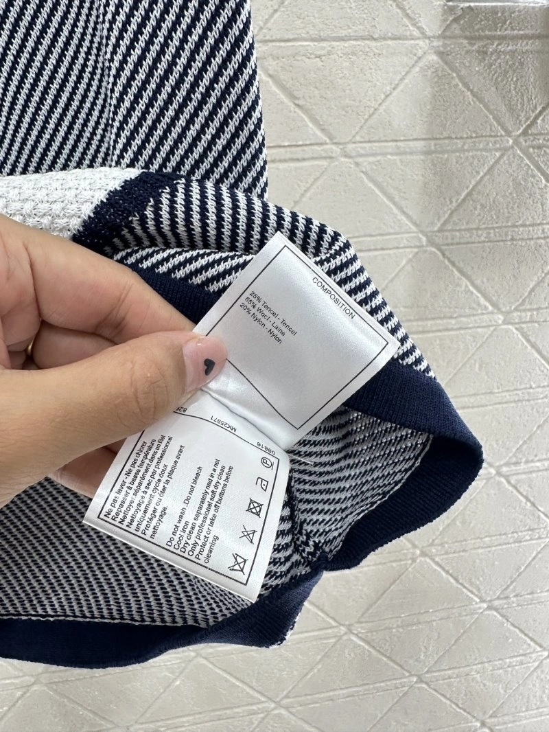 Chanel Vest WeatherProof 108521