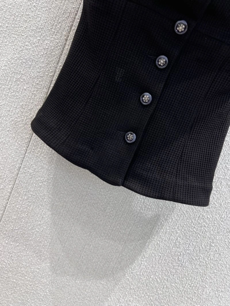 Chanel Vest Sporty 108518