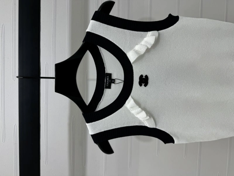 Fashionable Chanel Vest 108508