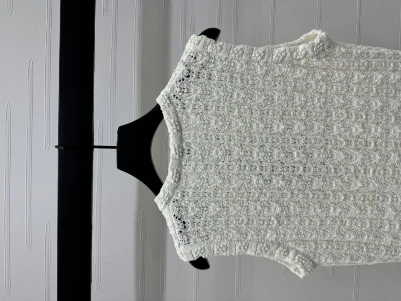 Stylish Chanel Vest 108497