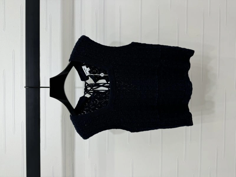 WellDesigned Chanel Vest 108493