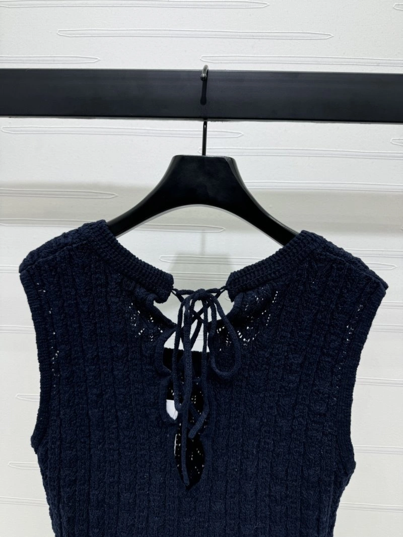 WellDesigned Chanel Vest 108493