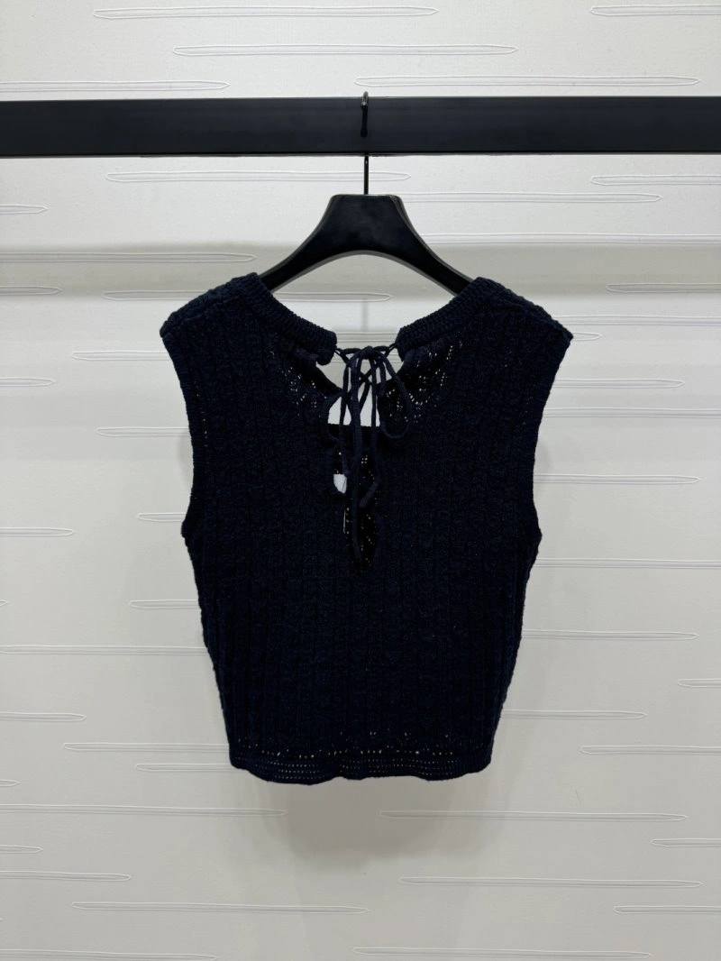 WellDesigned Chanel Vest 108493