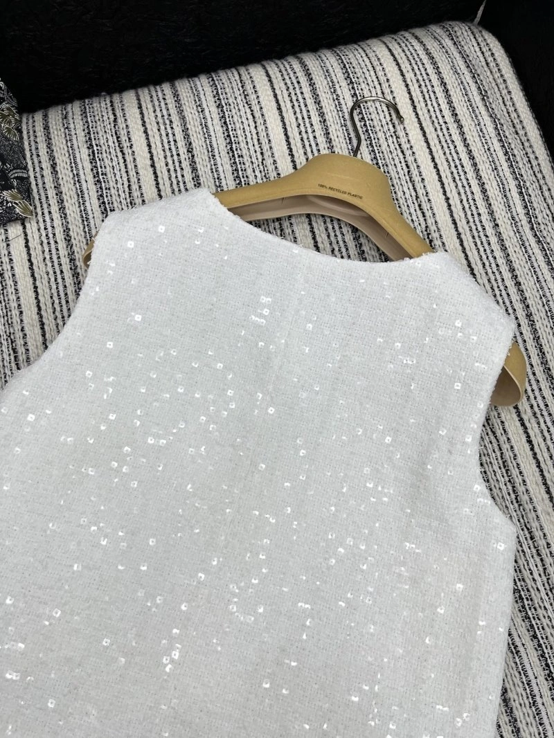 EasyMatch Chanel Vest 108501