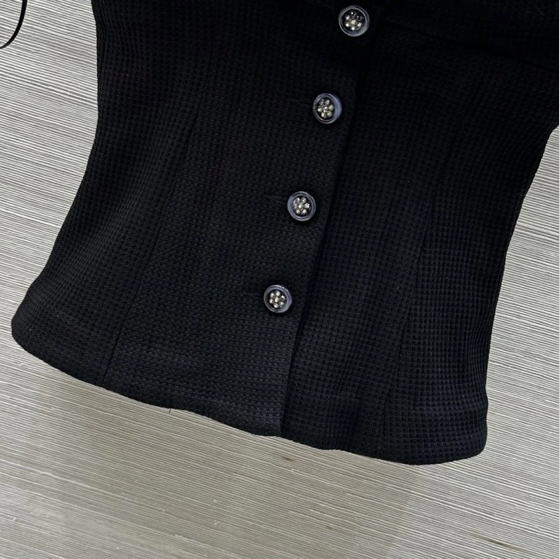 Chanel Vest Lightweight 108510