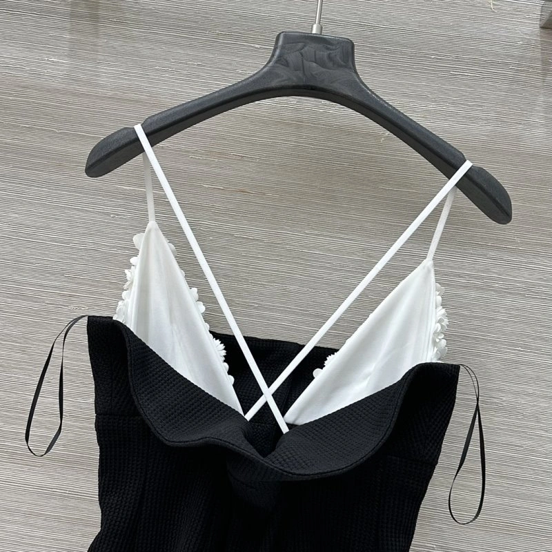 Chanel Vest Lightweight 108510
