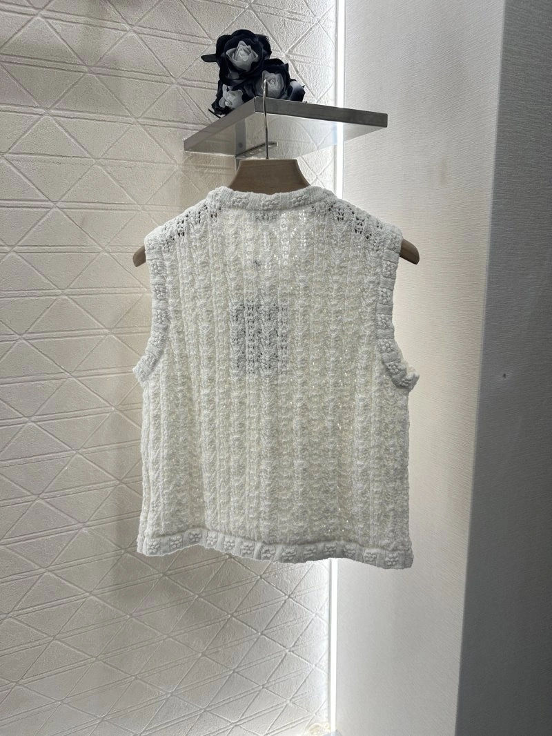 Efficient Chanel Vest 108506
