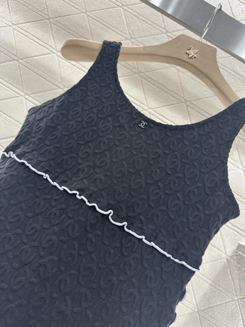 Chanel Vest Supportive 108483