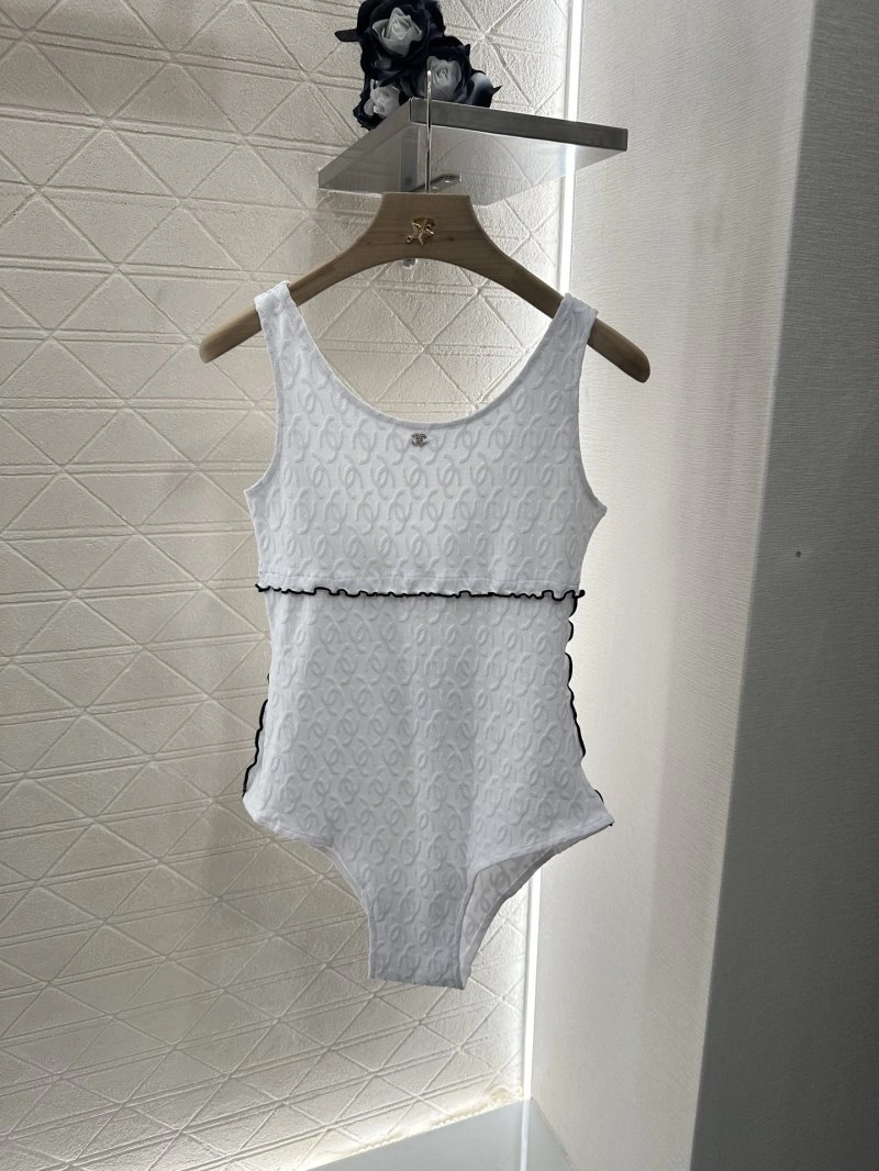 Chanel Vest MultiPurpose 108485