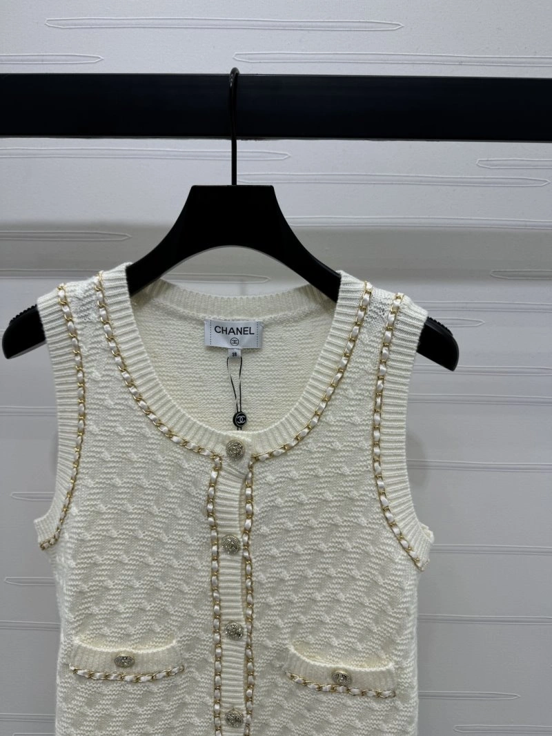 WaterResistant Chanel Vest 108477