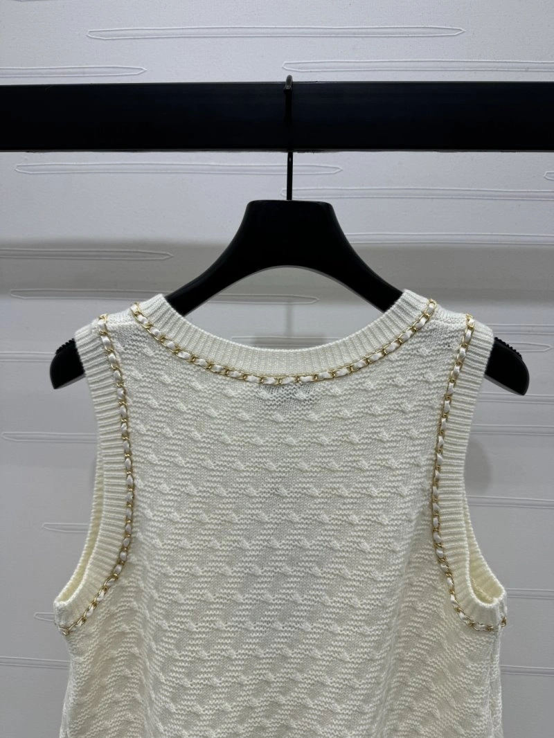 WaterResistant Chanel Vest 108477