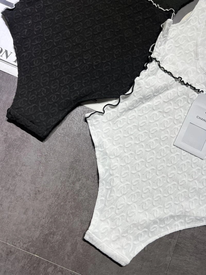 Chanel Vest Lightweight 108475