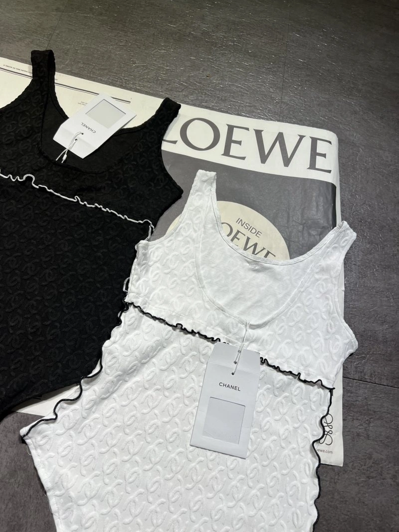 Chanel Vest Lightweight 108475