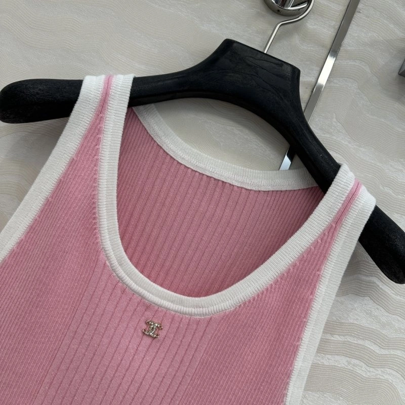 Contemporary Chanel Vest 108458