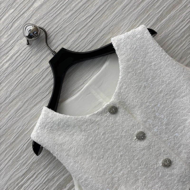 Chanel Vest Cozy 108455