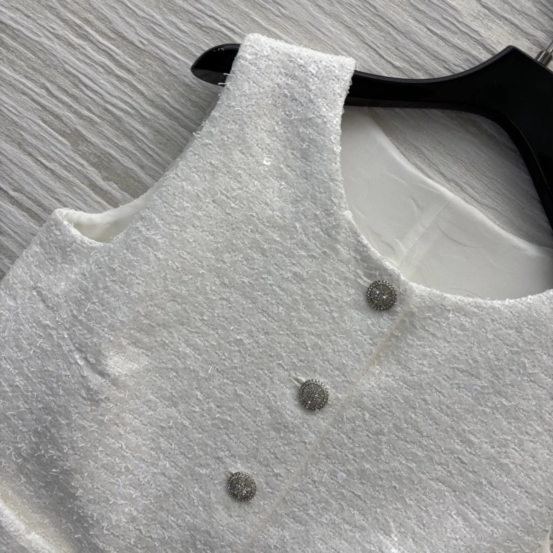 Chanel Vest Cozy 108455