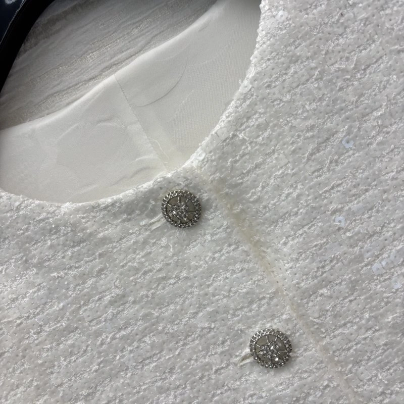 Chanel Vest Cozy 108455