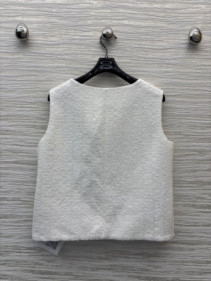 Chanel Vest Cozy 108455