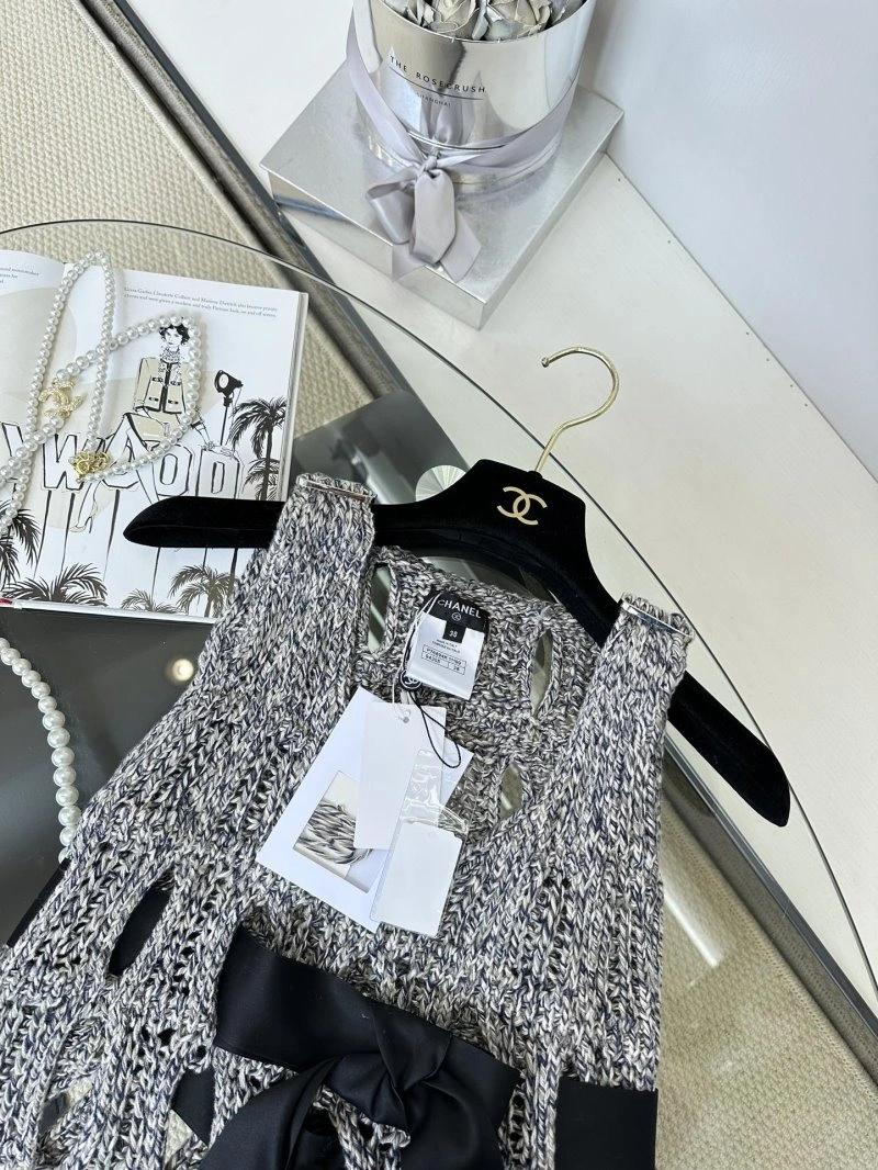 Tailored Chanel Vest 108460