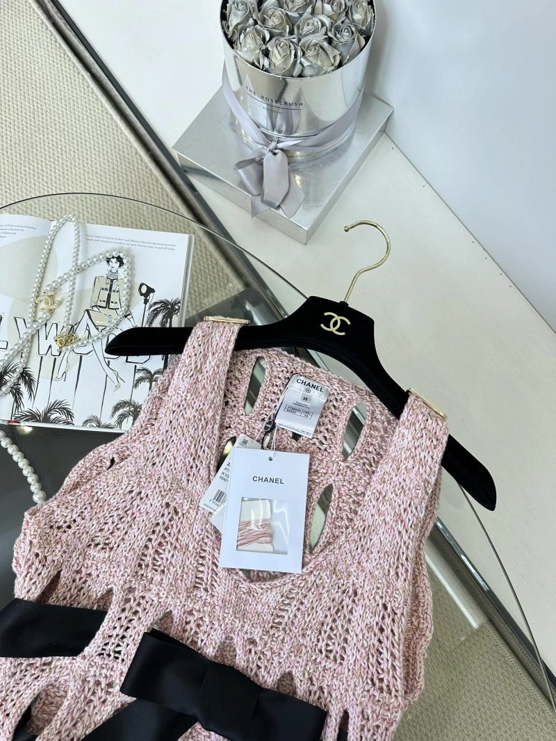 Tailored Chanel Vest 108460