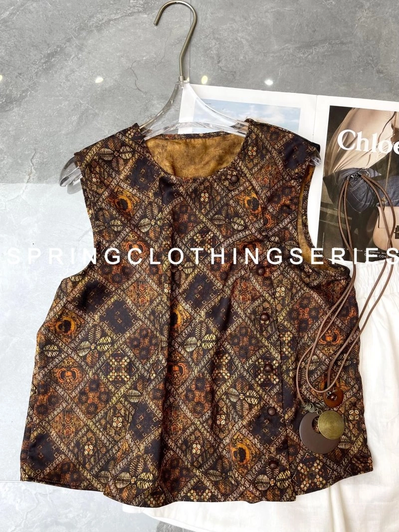 Timeless Chanel Vest 108473