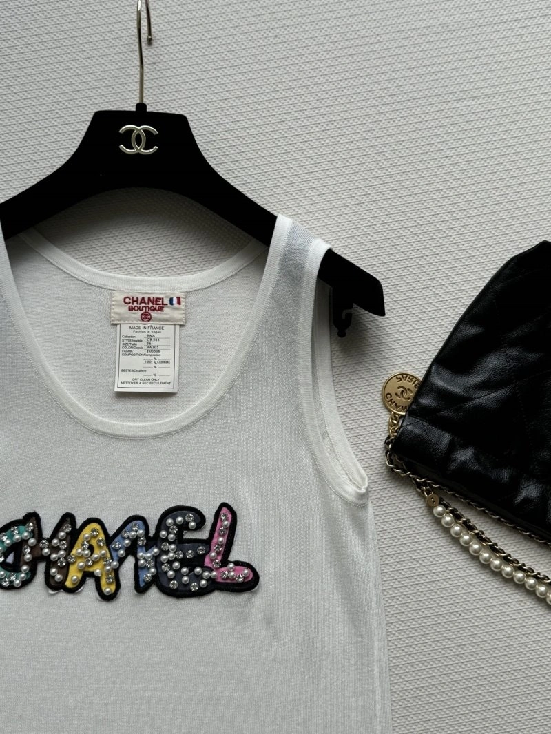 WrinkleFree Chanel Vest 108443
