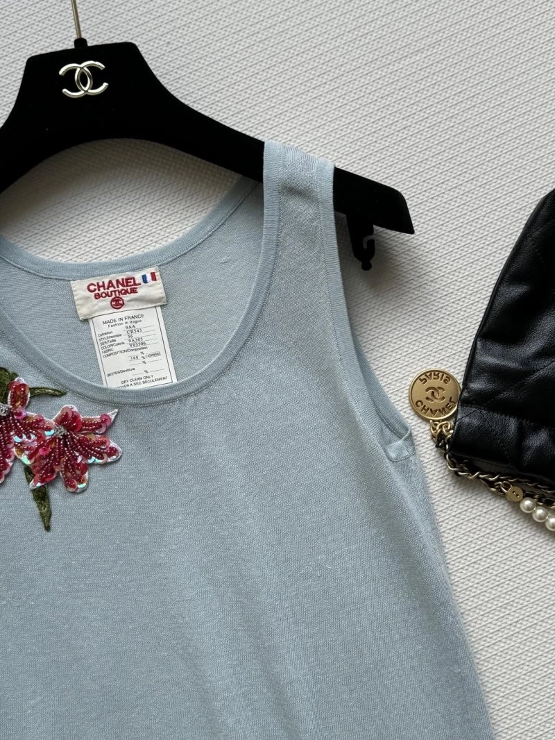 Sporty Chanel Vest 108441
