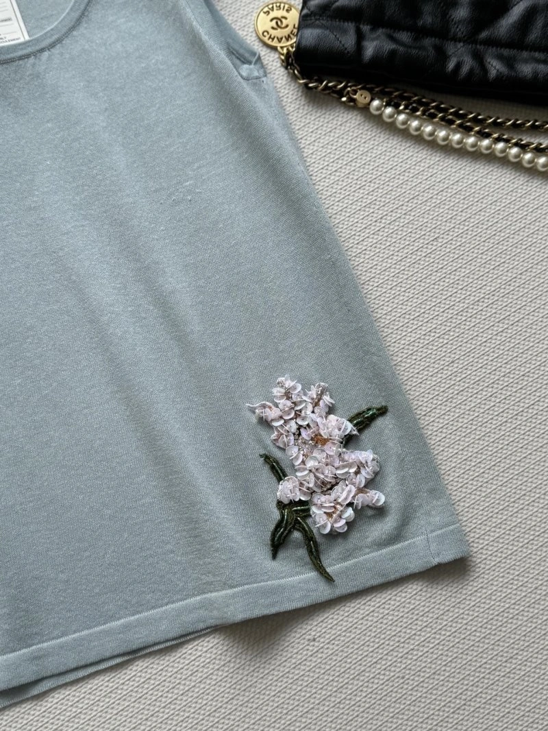 Sporty Chanel Vest 108441